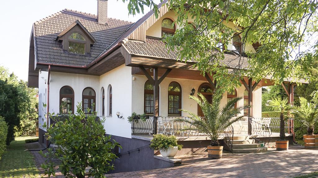 Apartman Diofa Keszthely Zimmer foto